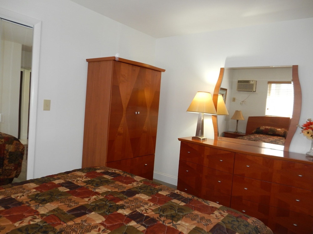 Shell Motel photo3