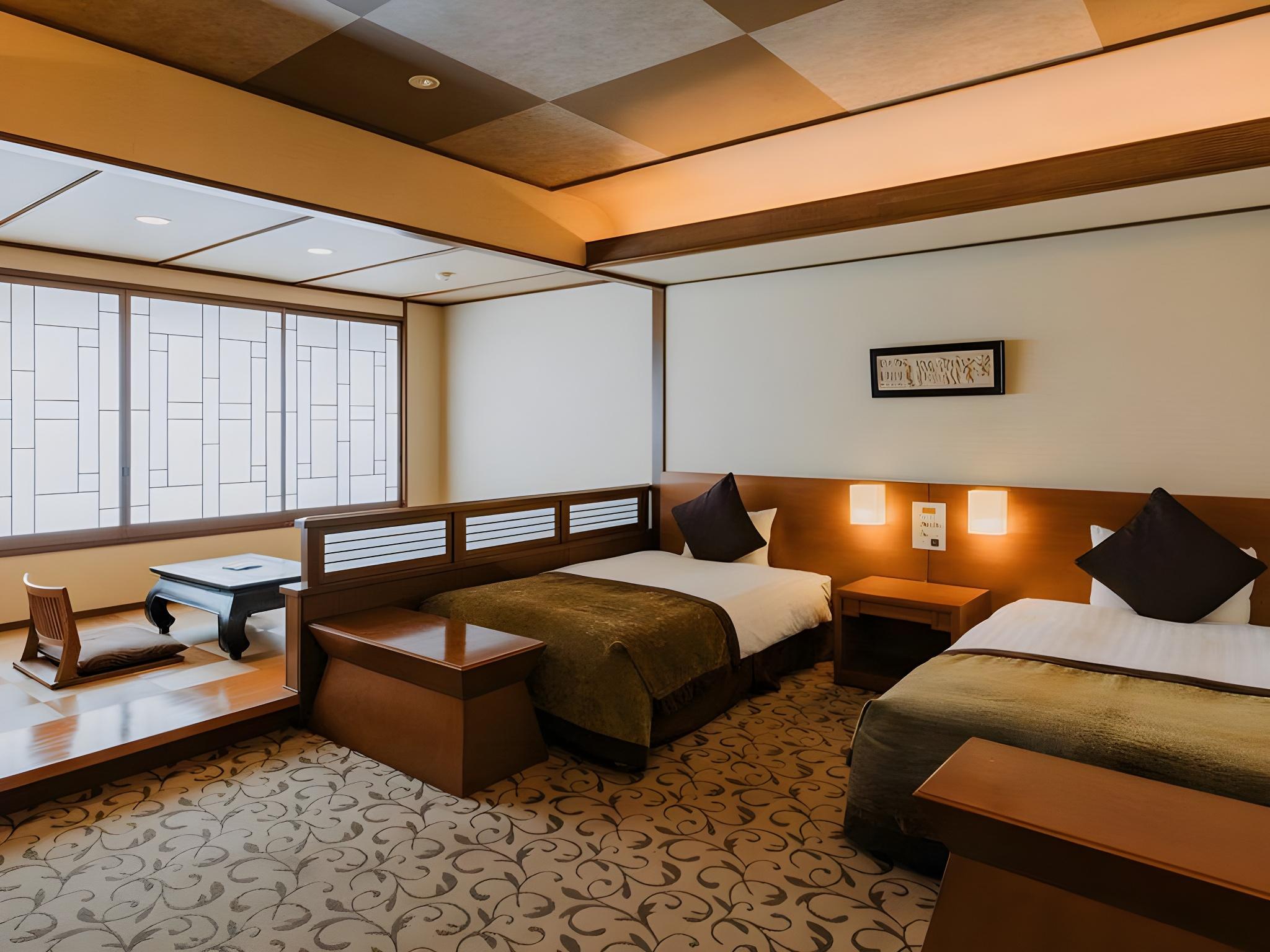 Universal, Twin Beds, Accessible