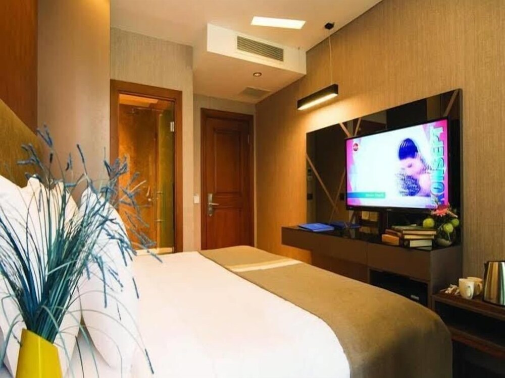 Blueway Hotel Historical 23/54