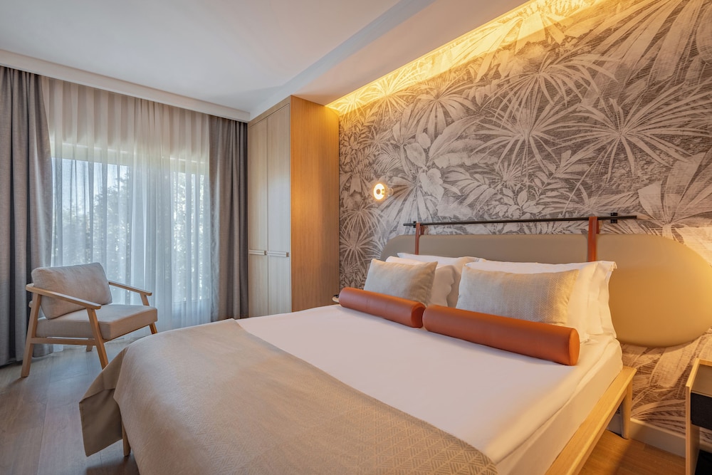 Oli Hotel 11/47