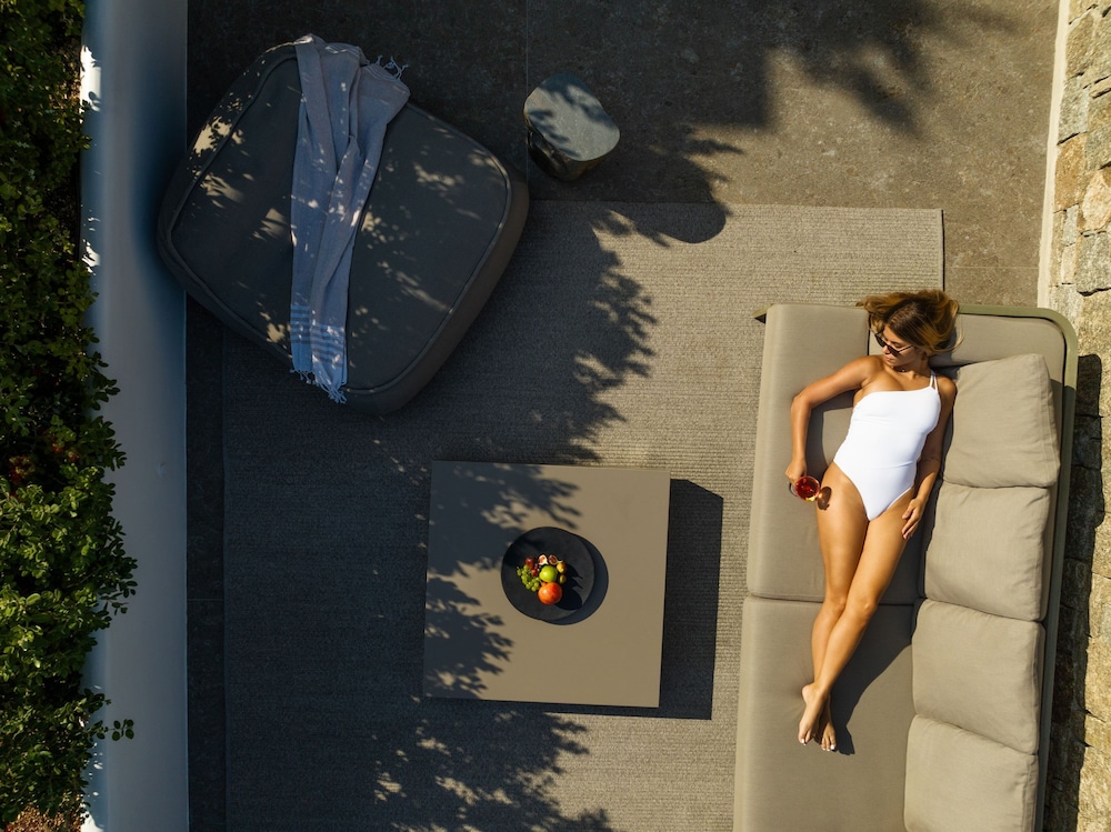 Noima Boutique Hotel Mykonos 82/86