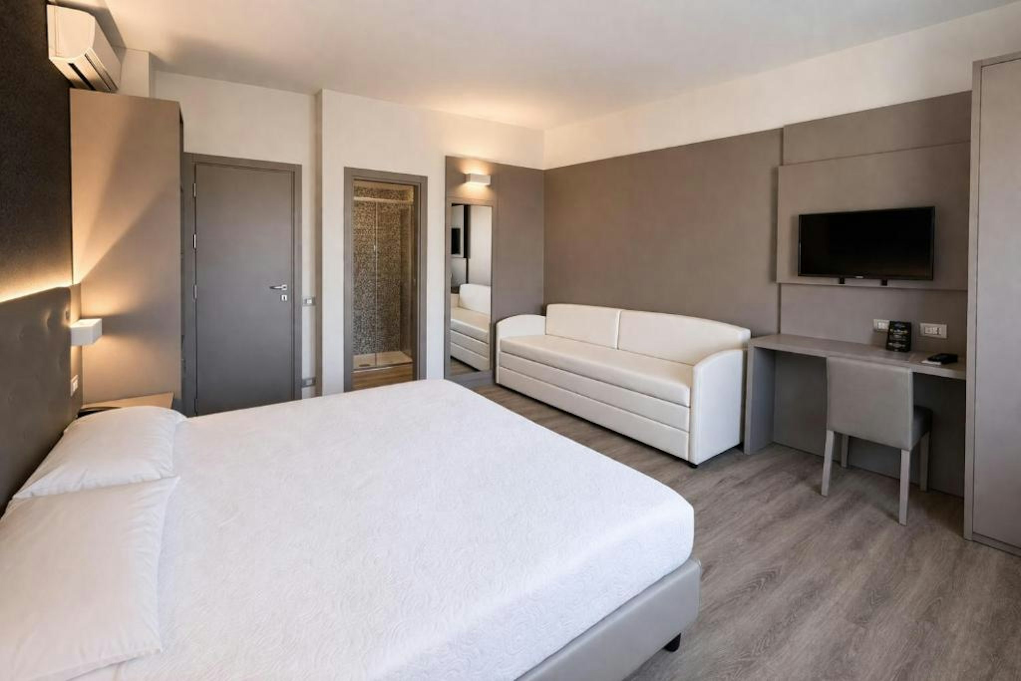 Hotel Principe Modena 29/63