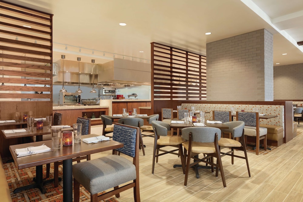 Embassy Suites By Hilton South Jordan Salt Lake City 43/58
