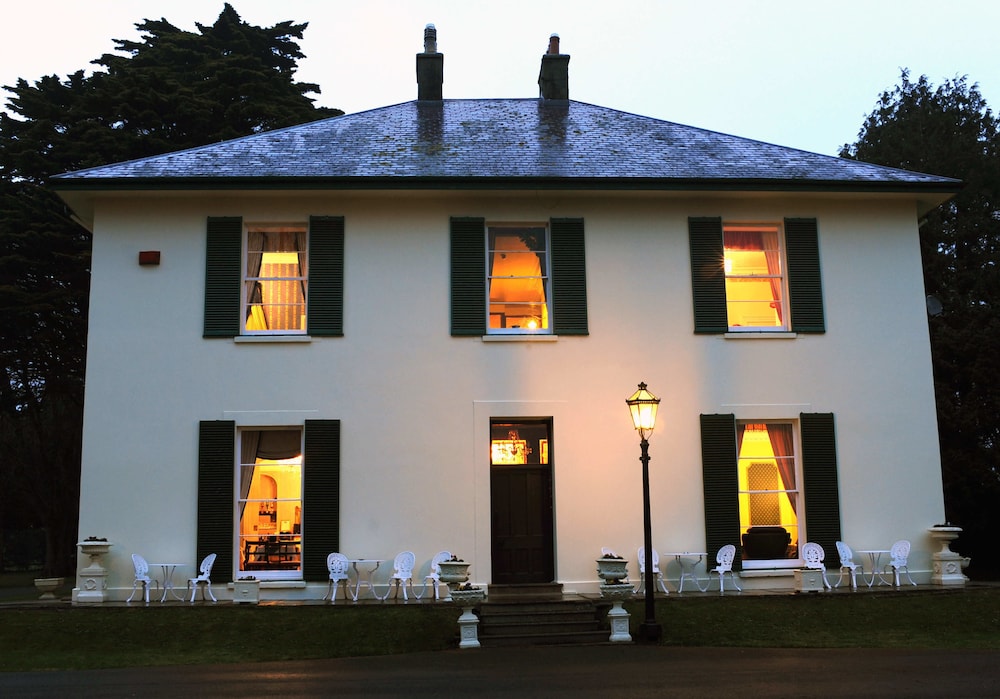 Elm Grove Country House 1/50