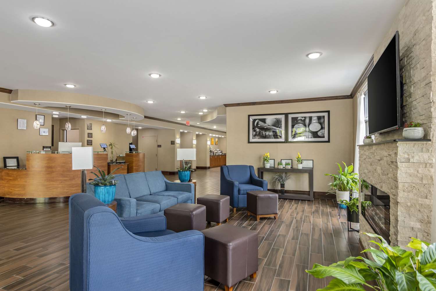 Comfort Suites At Kennesaw State University 27/47