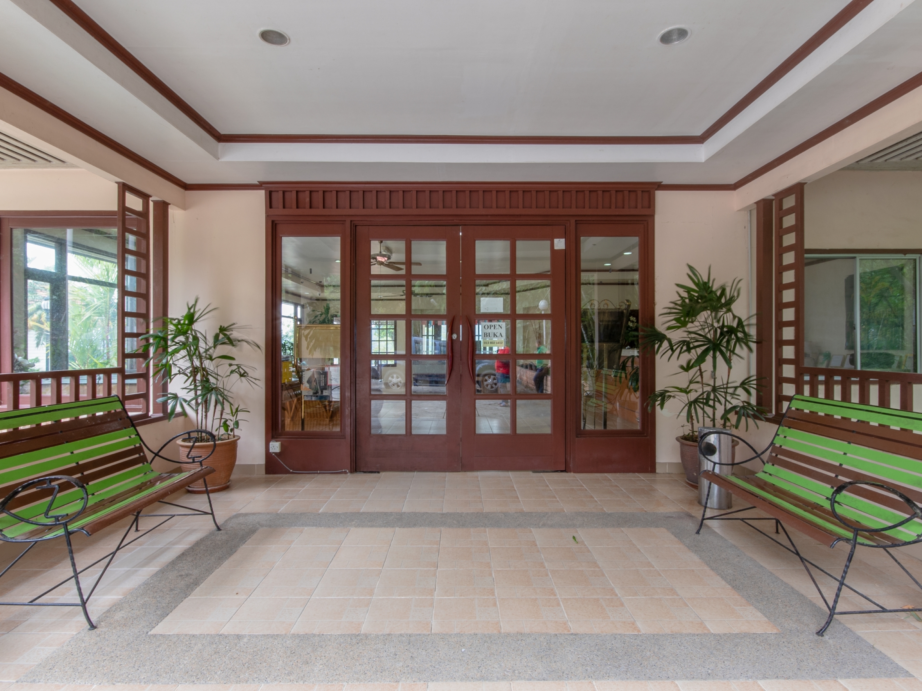 OYO 89300 Zen Garden Resort 10/25