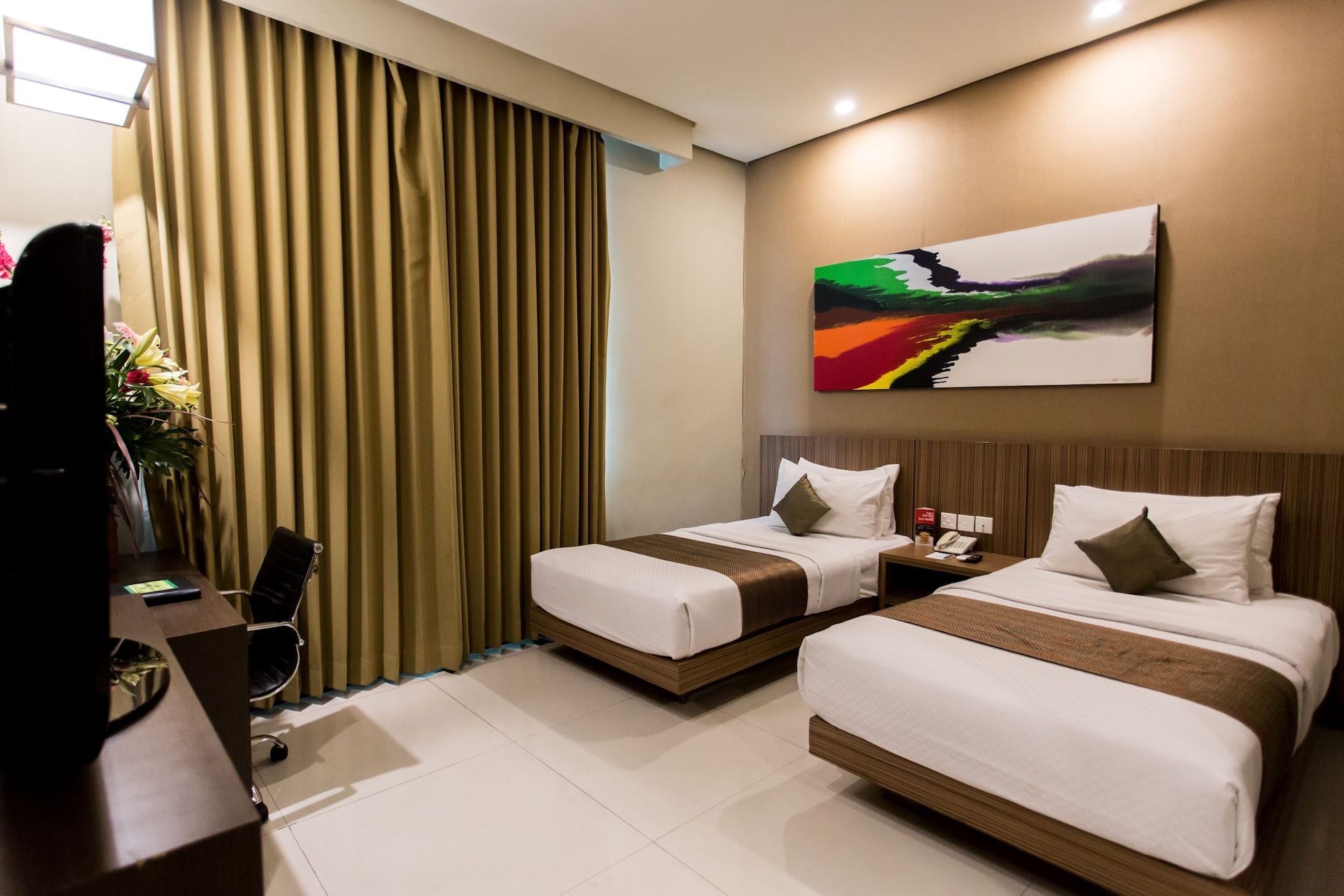 SUPERIOR, TWIN BEDS