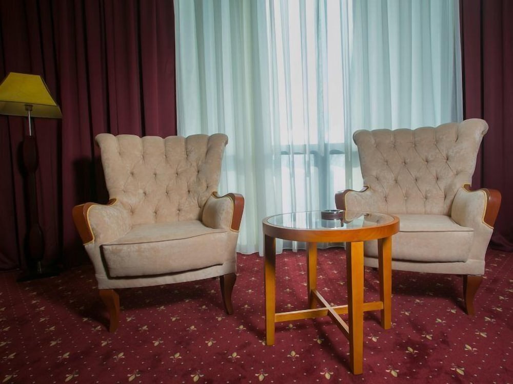 Emerald Hotel Baku 46/58