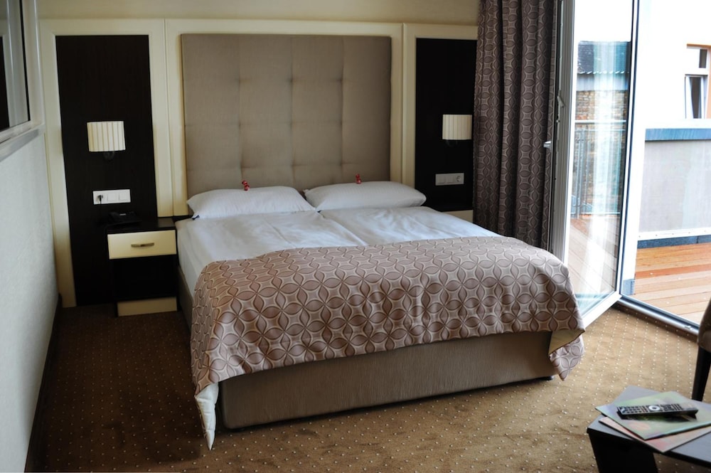Hotel Atlas Halle 29/71