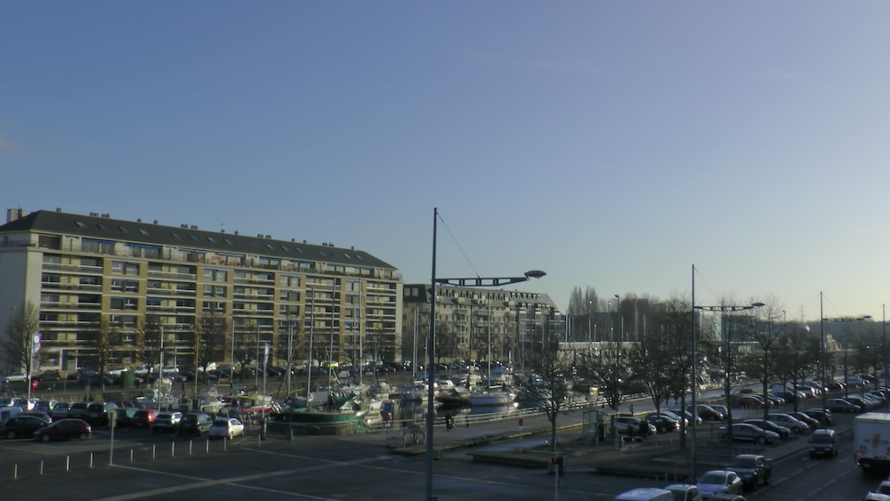 L Univers Hotel 2/41