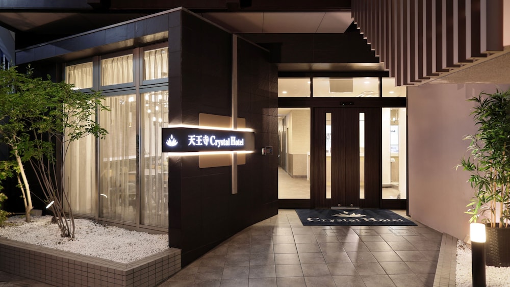 Tennoji Crystal Hotel 8/38