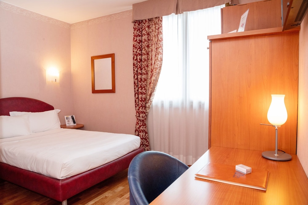 Sirio Hotel 18/50