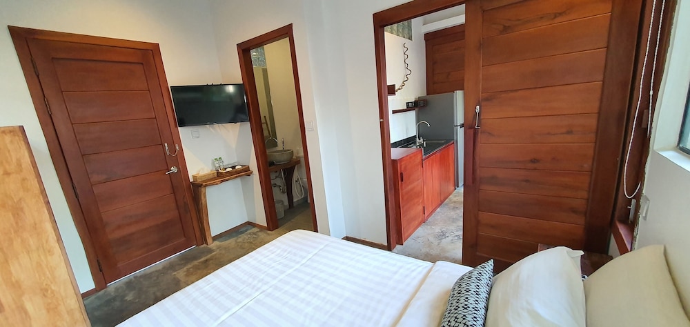 Sarina Hotel & Villa 35/78