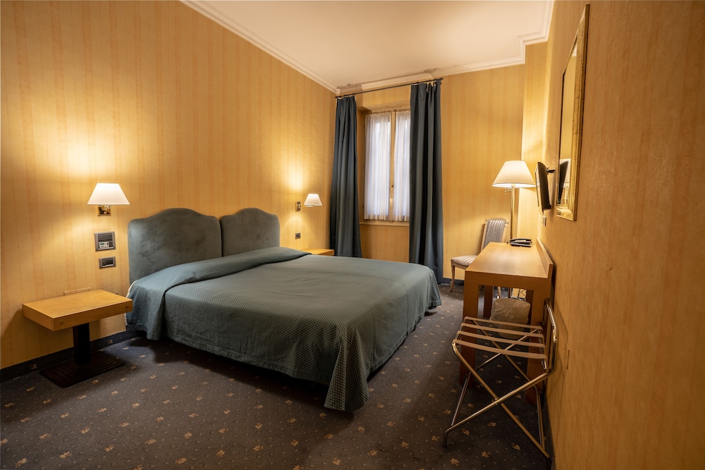 Poledrini Hotel 18/49