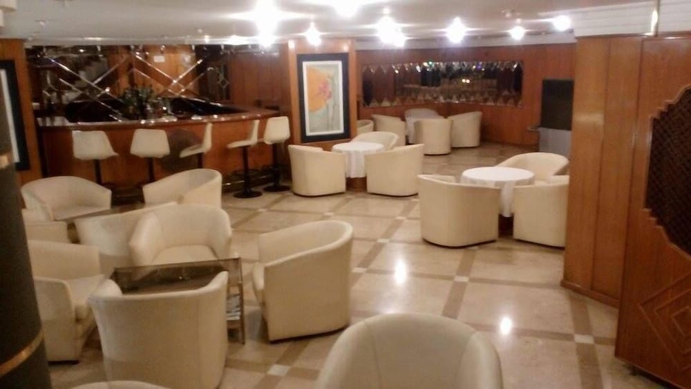 Spor Hotel 39/41