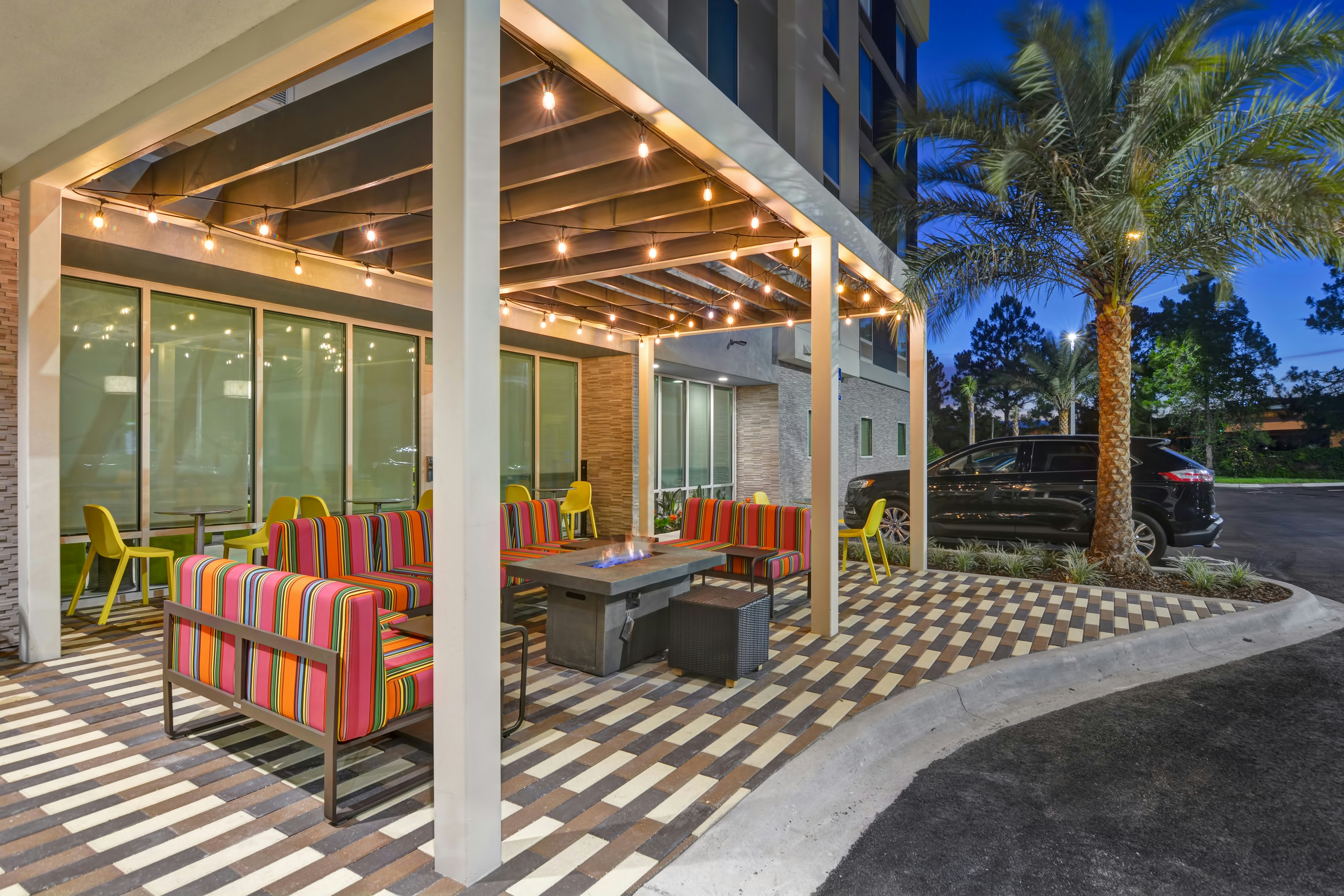 Home2 Suites by Hilton Jacksonville-South/St. Johns Town Ctr 20/25