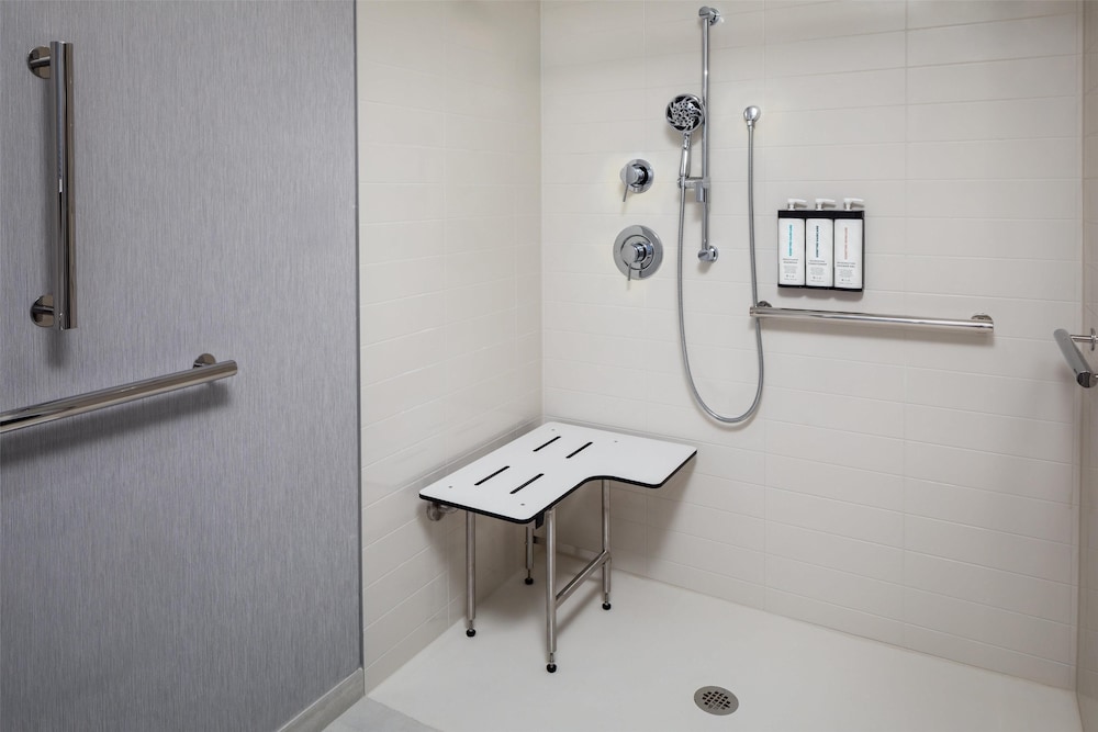Hyatt Place Cape Canaveral 50/50