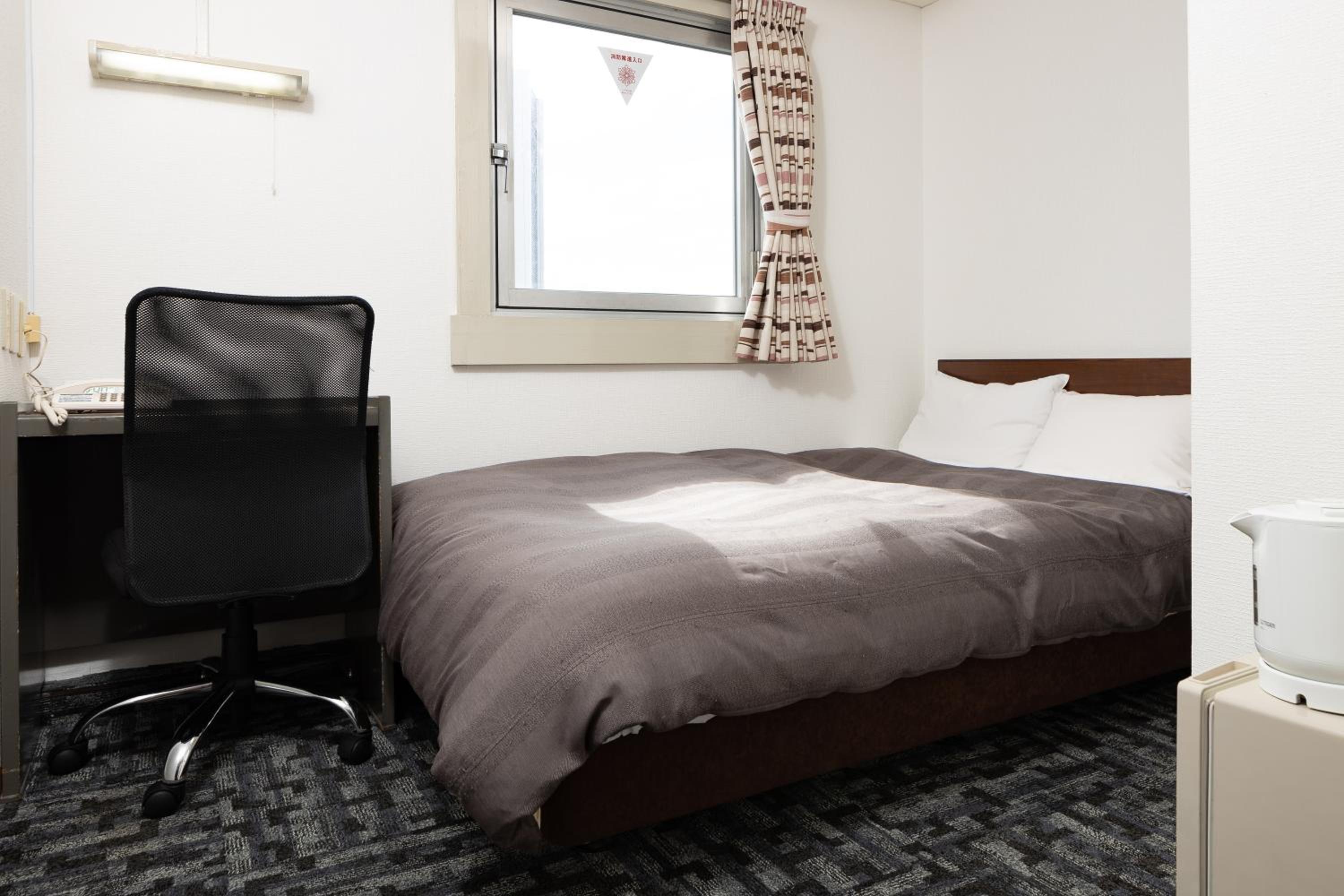 Semi Room, Semi Double Bed, Small