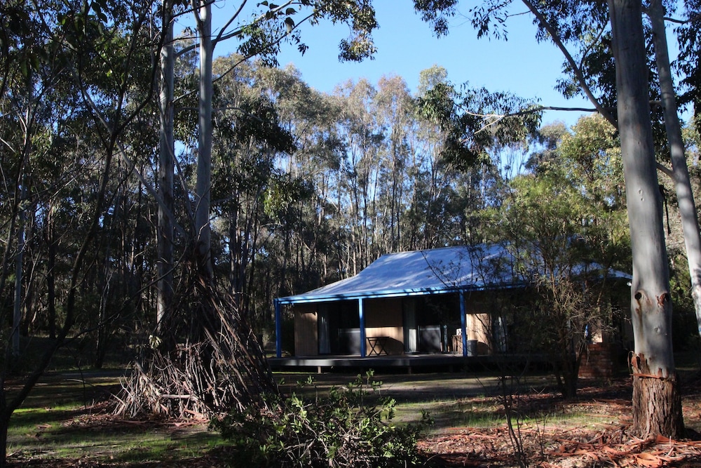 ELLENSBROOK COTTAGES 30/47