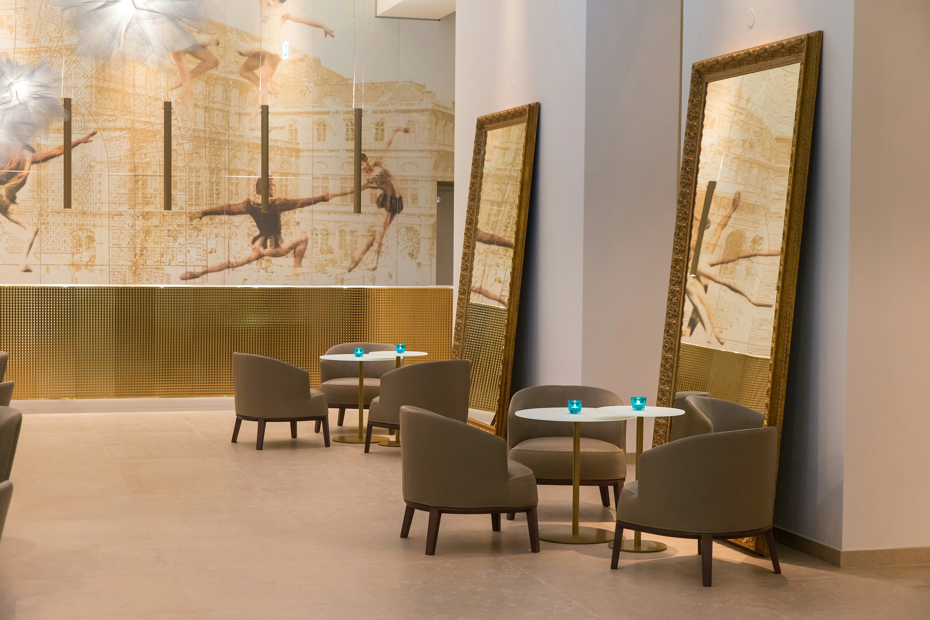 Motel One Wien-Staatsoper 42/50