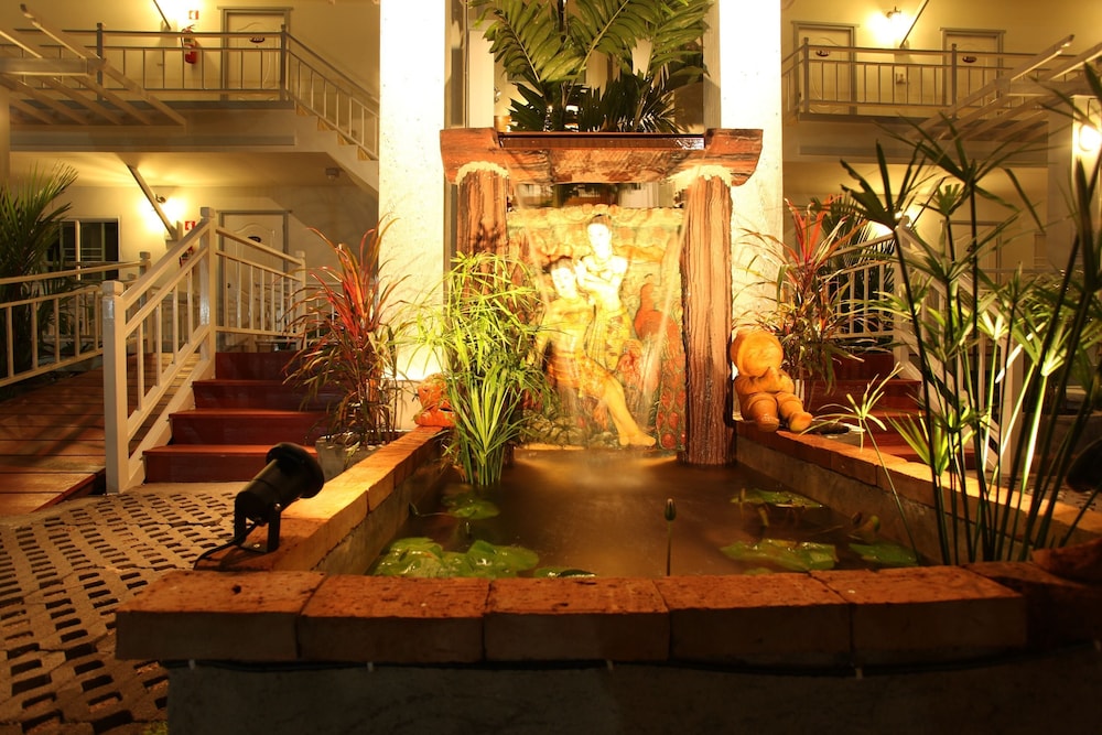 Rinlada House 24/33