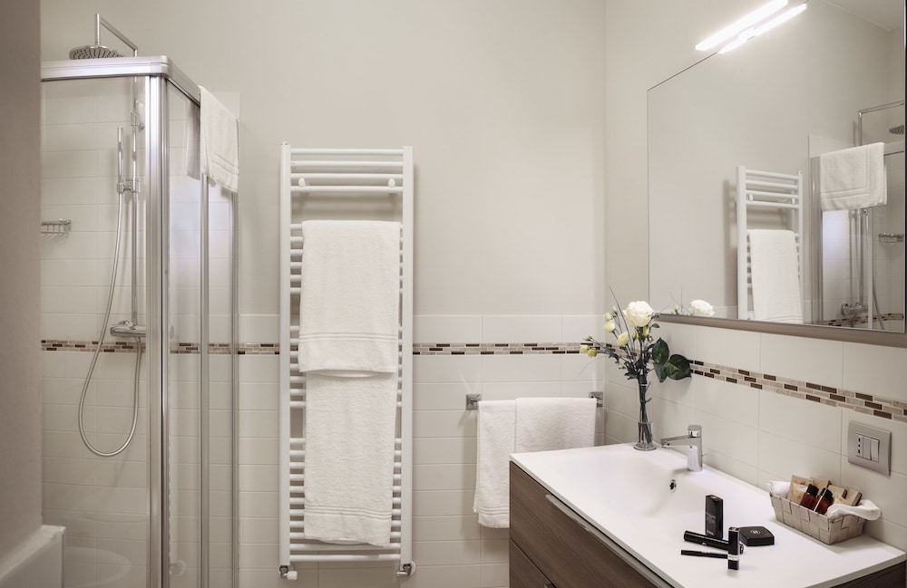 Rivetto Suites 33/37
