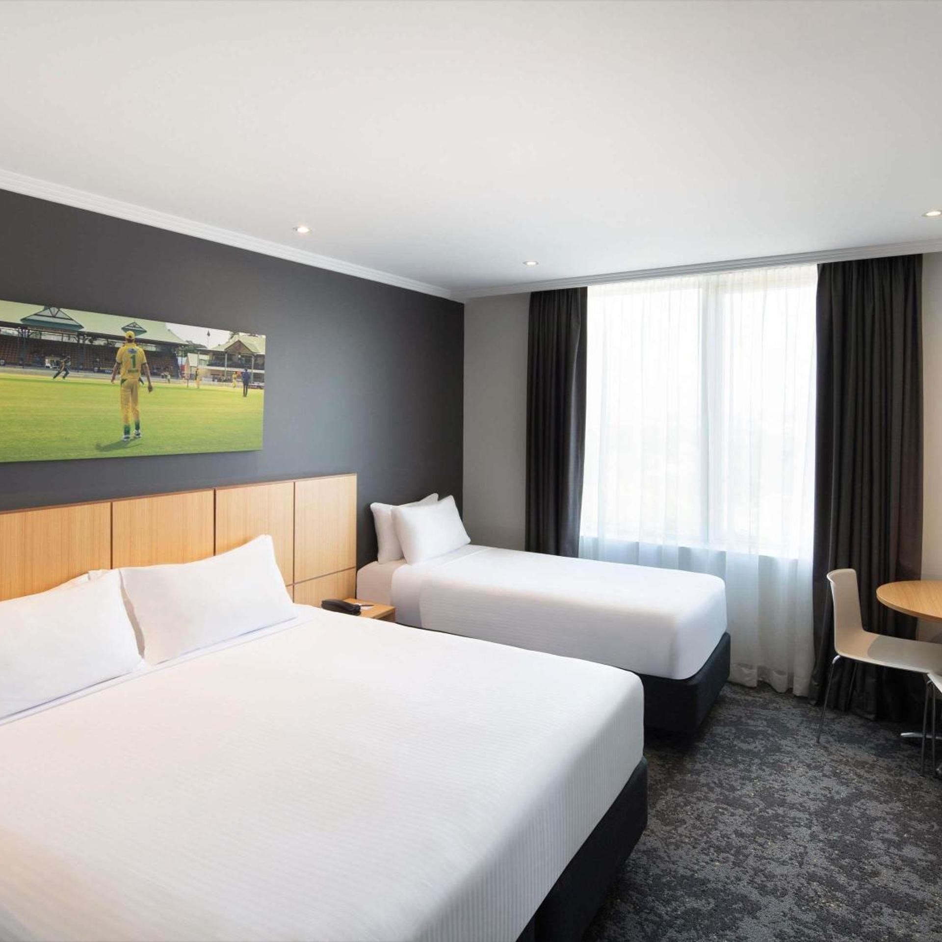 غرفة قياسية ثلاثية بسرير فردي، Mercure Sydney Bankstown 4/10
