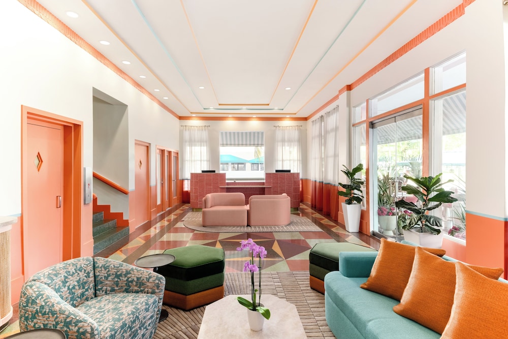 Waldorf Towers South Beach 25/50