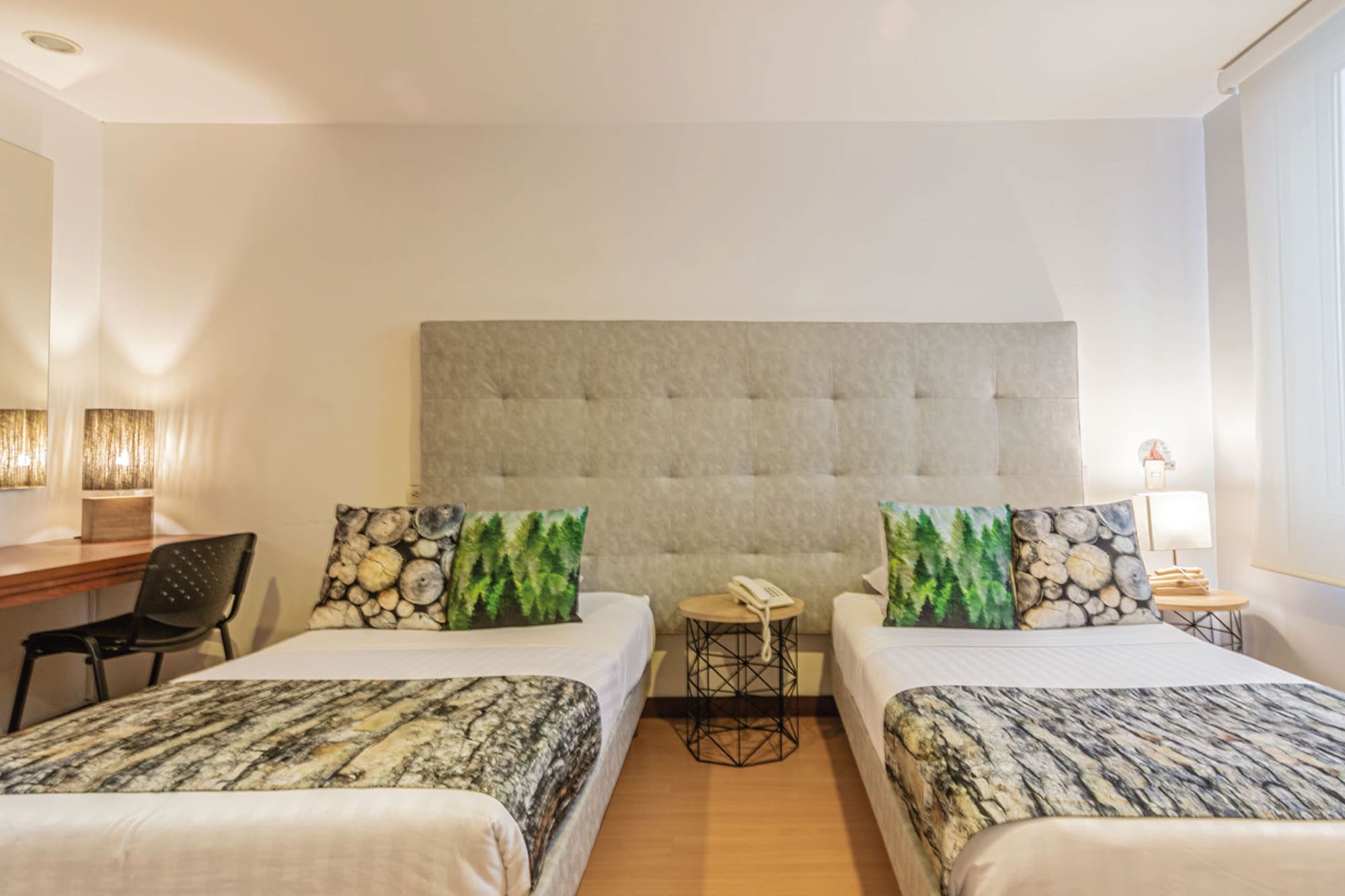 STANDARD, TWIN BEDS