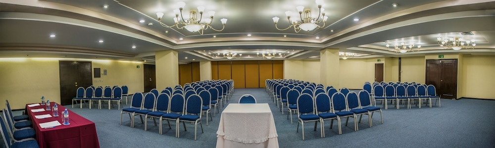 Aranzazu Plaza Kristal 62/65