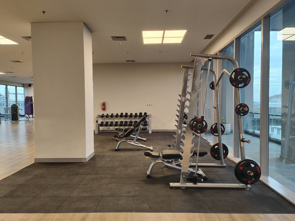 Ra Suites Simatupang 26/50