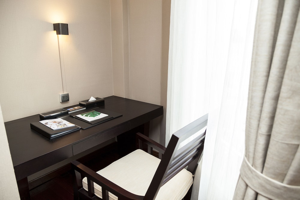 Arunreas Hotel 33/49