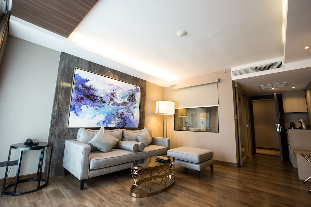 Arte Hotel 54/75