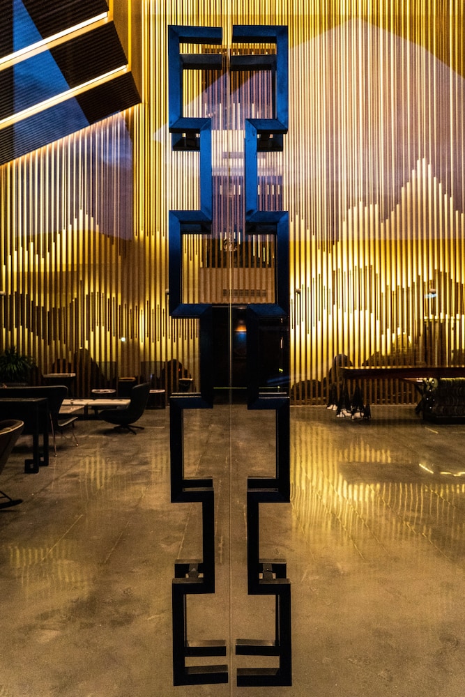 Lin Yin Art Hotel Shanghai 64/69