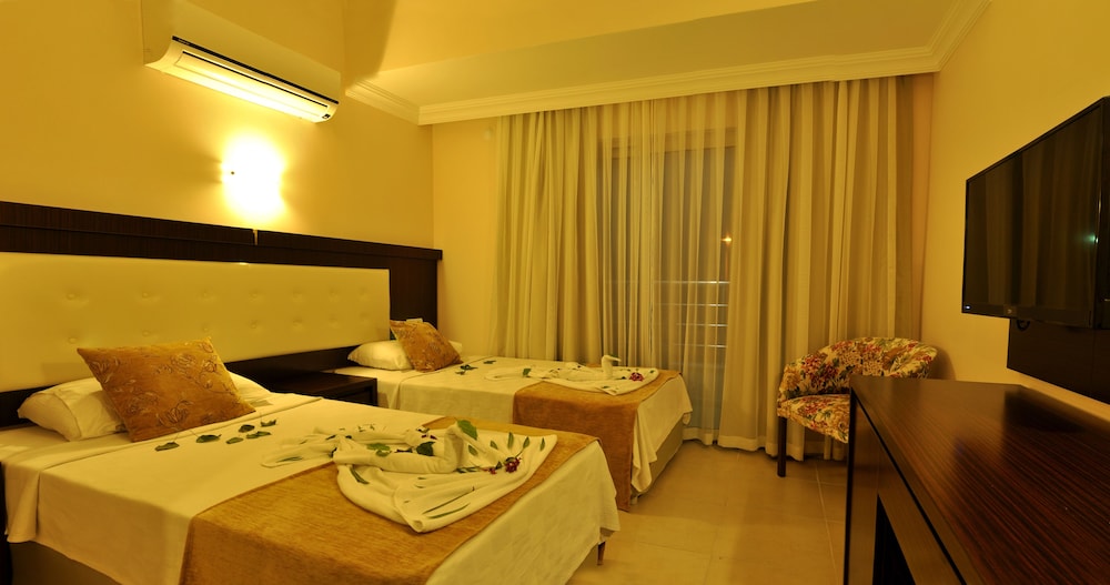 Erkal Resort Hotel 17/35