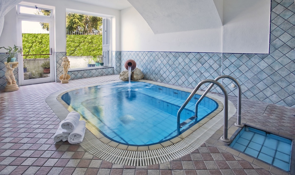 Villa D Orta Hotel 16/36