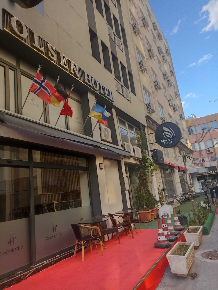 Olsen Hotels 43/48