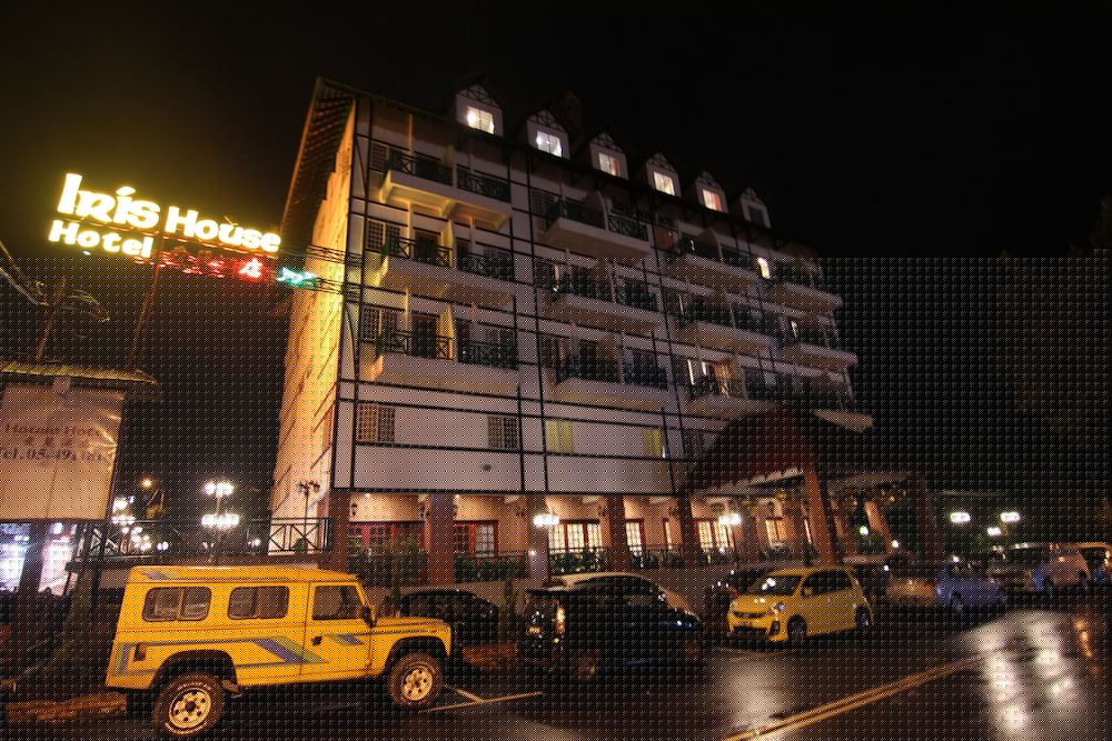 Iris House Hotel 10/65