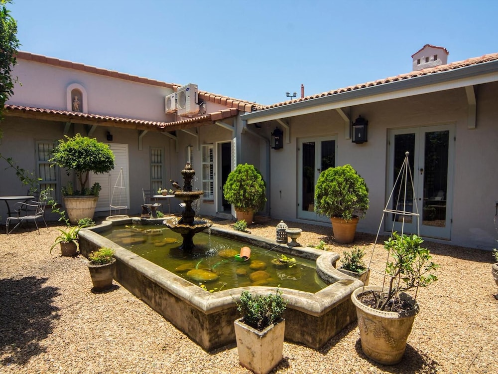 Maison - H Guest House 39/50