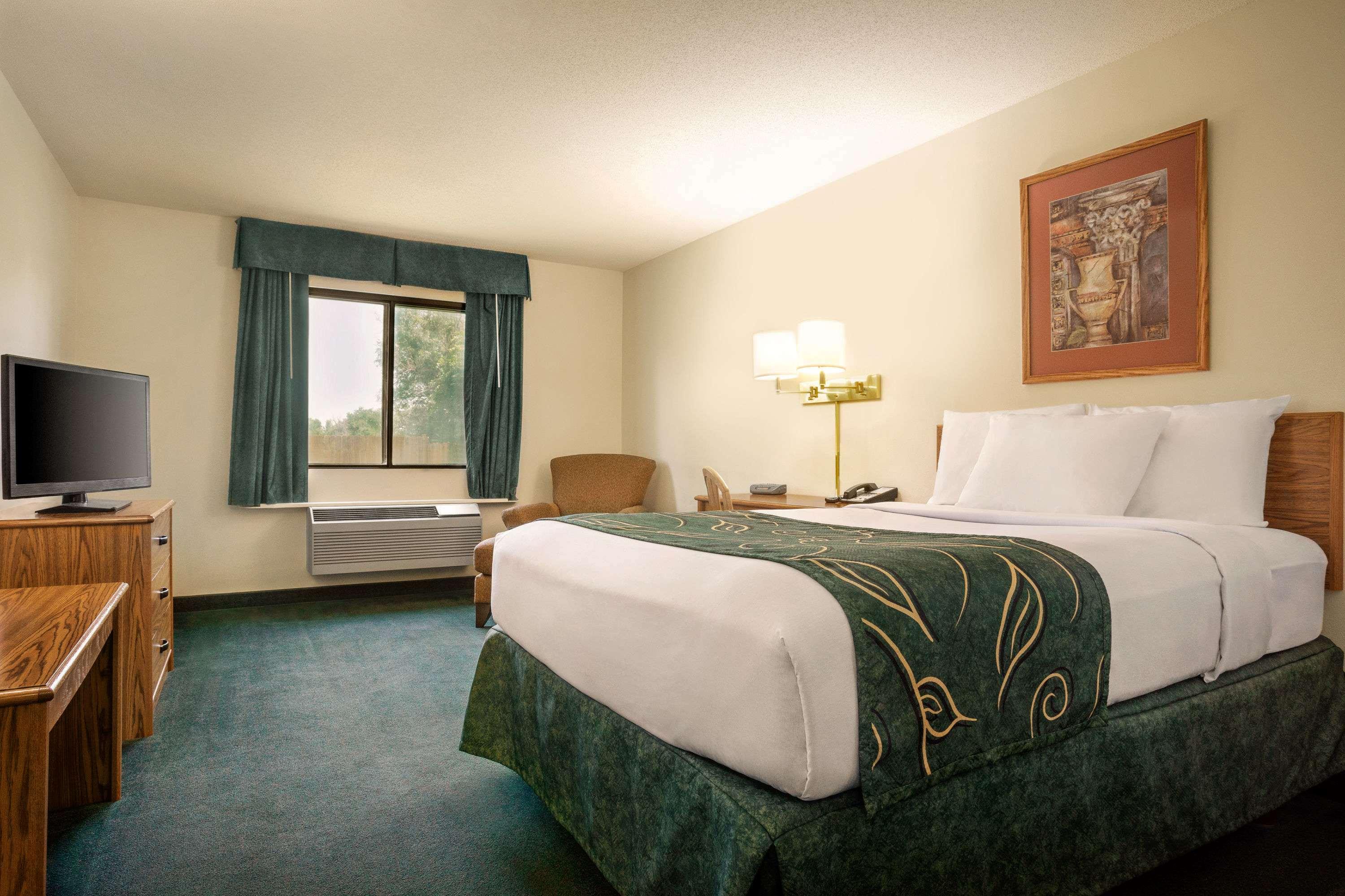Travelodge by Wyndham Morrill 14/30