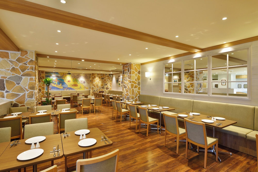Tokyo Bay Maihama Hotel First Resort 52/63