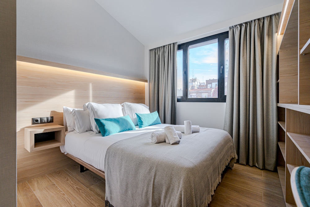 Feelathome Ventas Suites 19/50