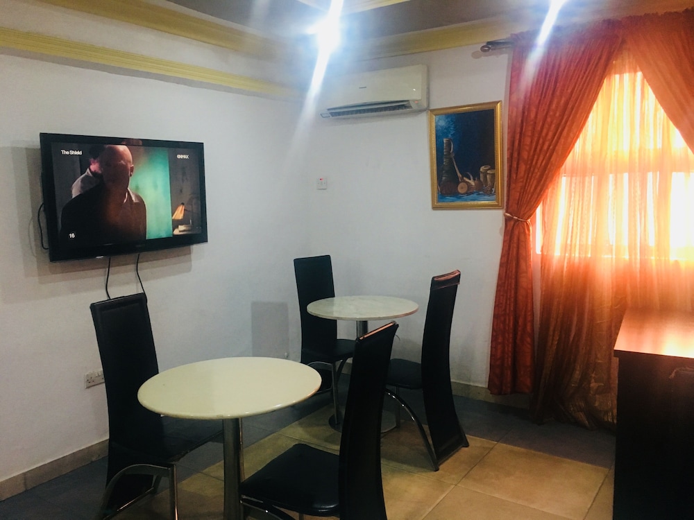 Sylva Link Hotel Ltd 19/24
