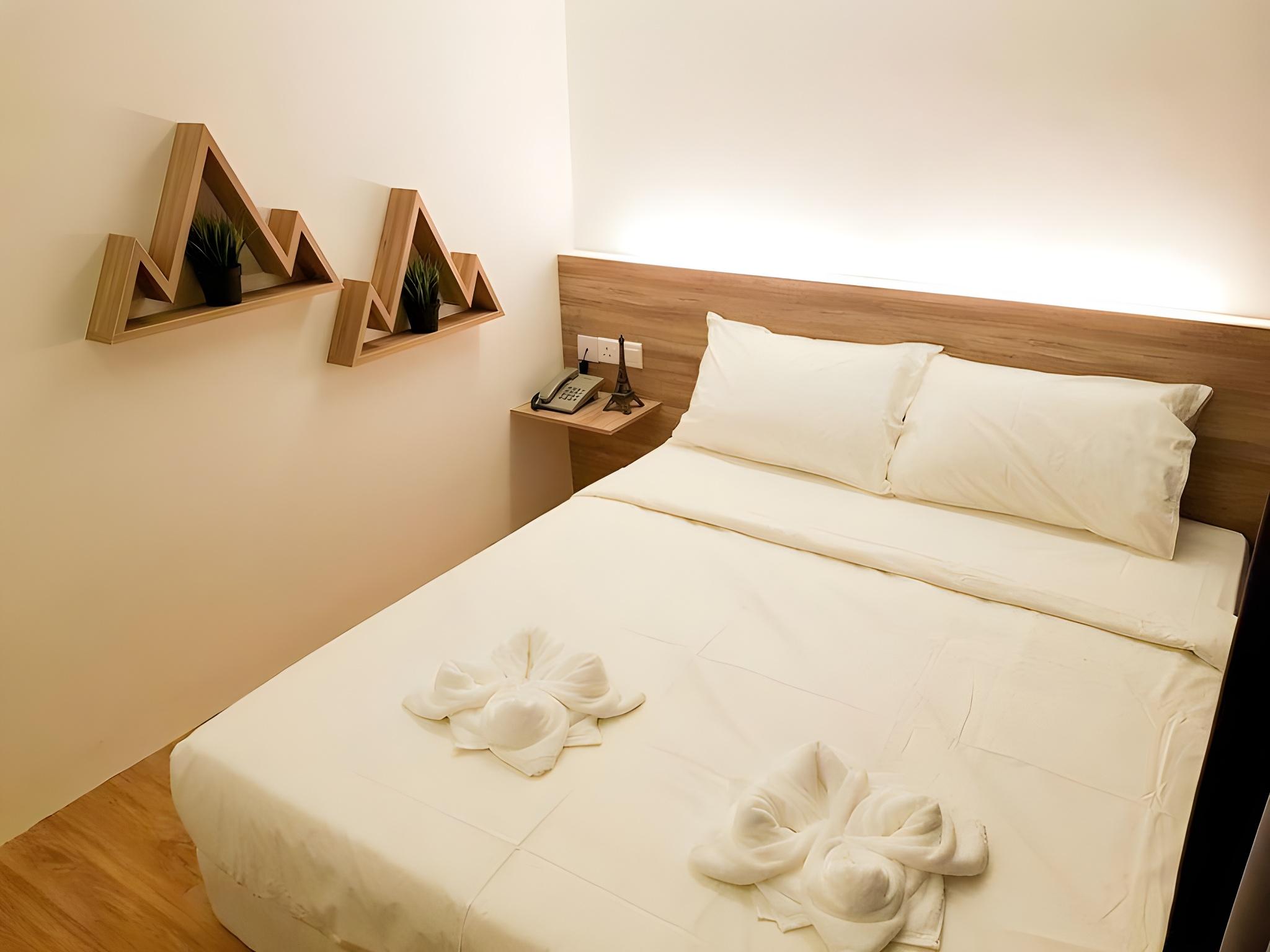 Room, Queen Bed