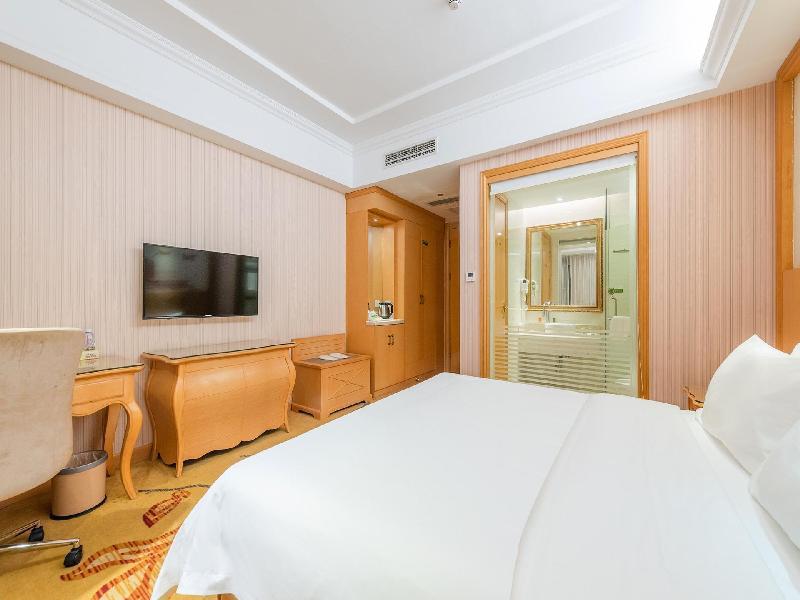 Standard, Double Bed