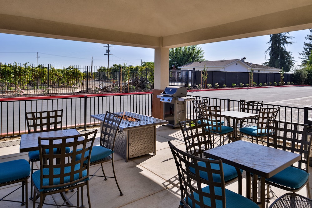 Candlewood Suites Lodi 33/43