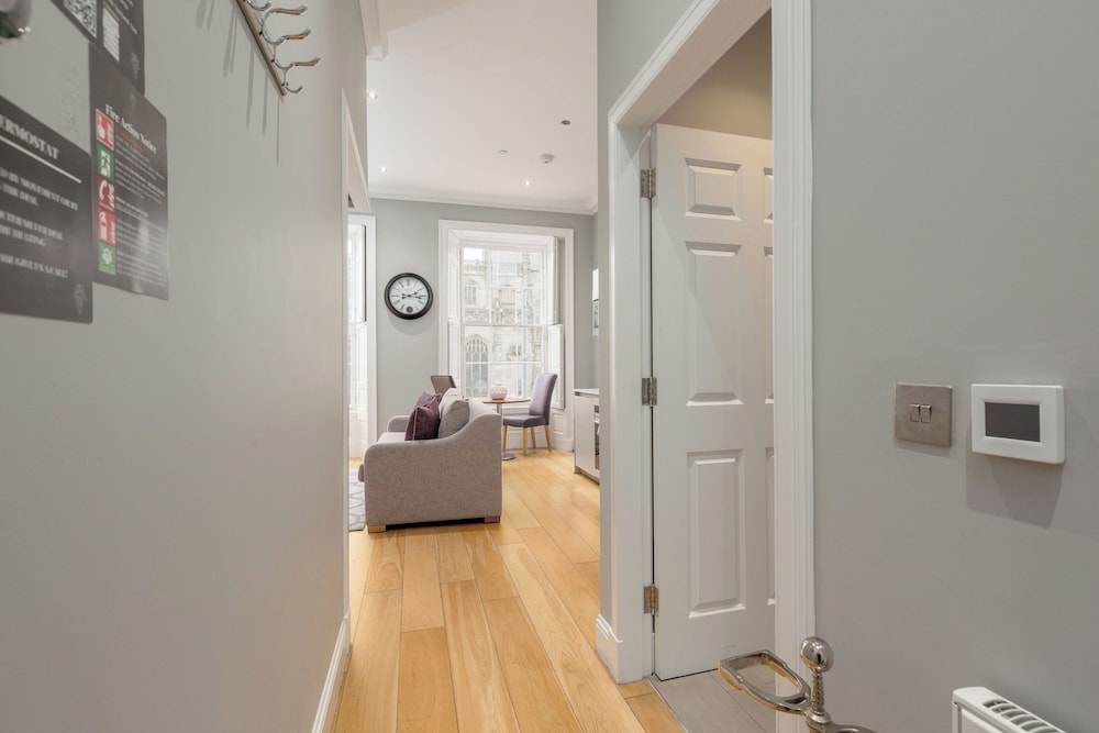 Destiny Scotland - Princes St Residence 7/50