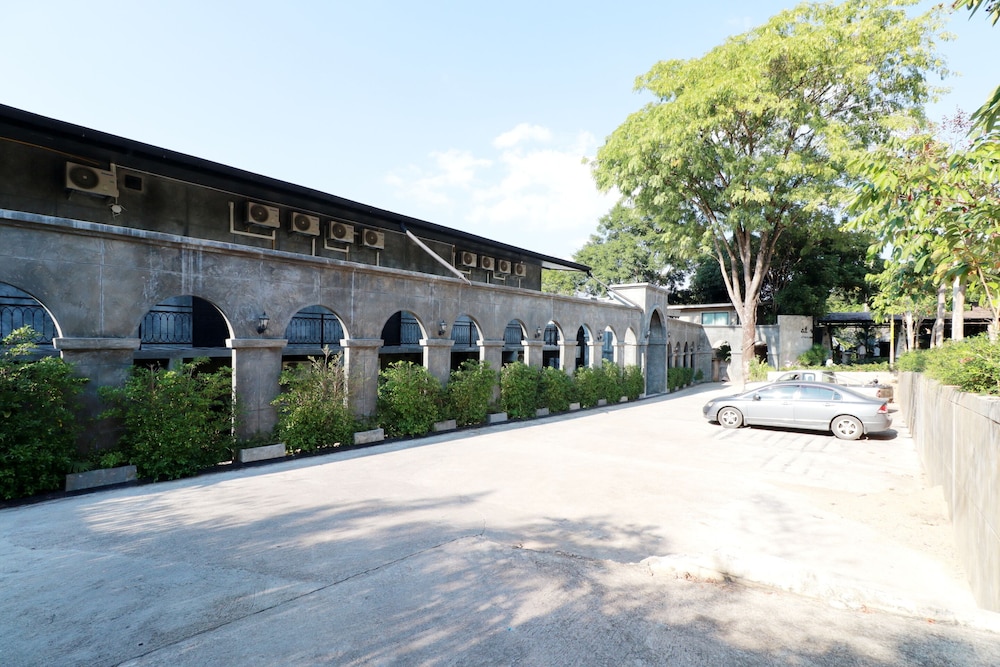 Capital O 464 At Nata Chiangmai Chic Jungle 43/50