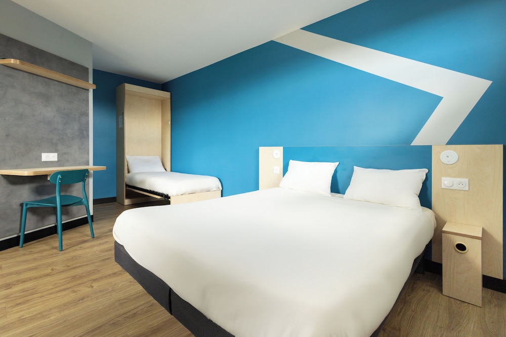 Ibis Budget Nanterre La Defense 22/52