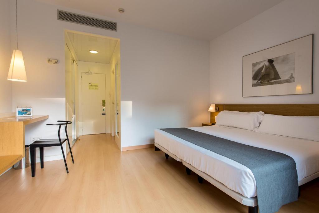 Gran Hotel Reymar 7/50